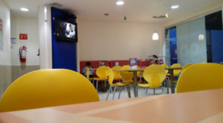 Domino's Puerto Real