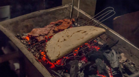 Cenaduría Tlayudas Libres